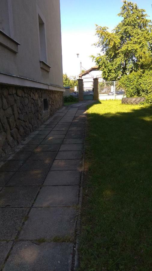 Apartmanovy Byt Třeboň Exteriör bild